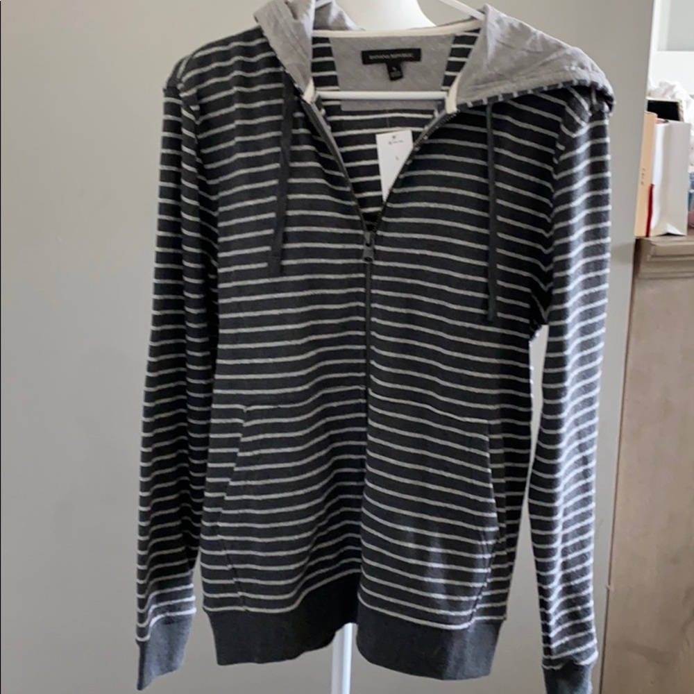 Men’s zip up hoodie